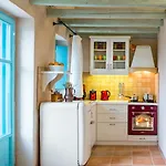 Pandora Aparthotel