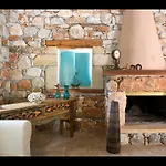 Pandora Aparthotel 3*