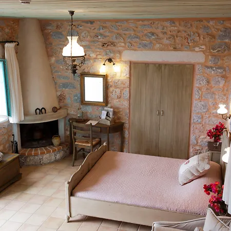 Pandora 3* Pyrgos Dirou