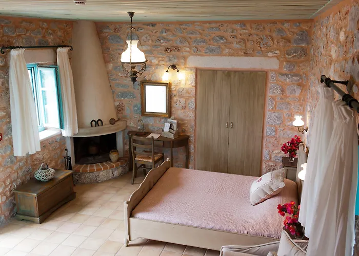 Pandora 3* Pyrgos Dirou