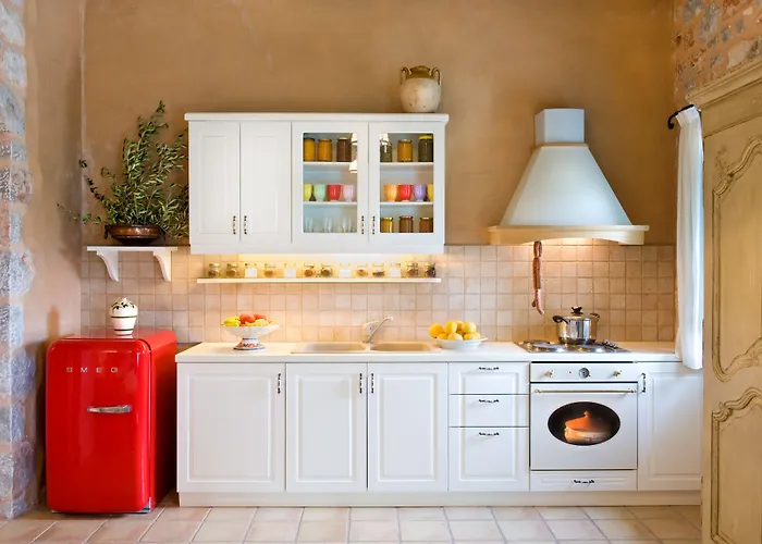 Pandora Aparthotel 3*