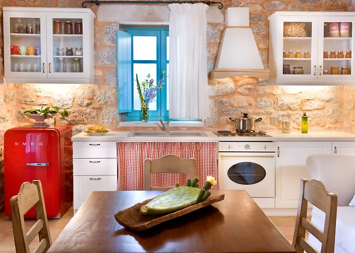 Pandora Aparthotel Pyrgos Dirou