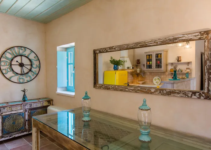 Pandora Apart-hotel 3*