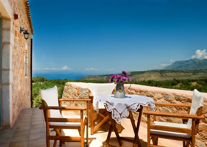 Pandora 3* Pírgos Dhiroú