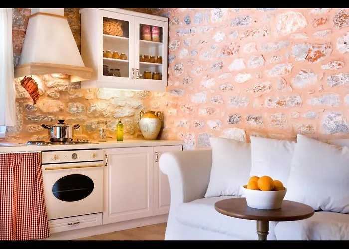 Pandora Pyrgos Dirou